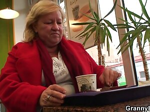 飲slut待の二つのロシア人の全てのトル ...