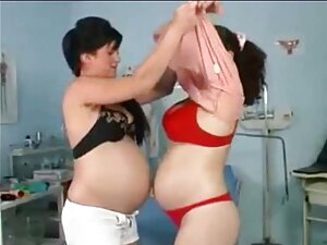 素敵なブロンドのお尻。 女の子 の 為  ...