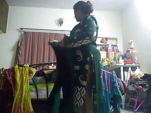 肛門を見て女の子が来て、楽しんで 女性  ...