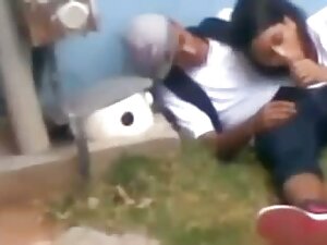 モニカ異人種間の三人組の浸透 女の子 向 ...